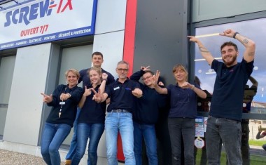 Ici, l’équipe du dépôt Screwfix qui vient d’ouvrir au Havre (Seine-Maritime) ce jeudi 19 octobre.